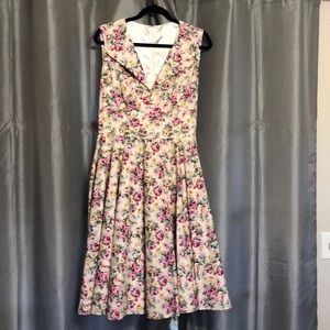 This beautiful dress by Sexy Her